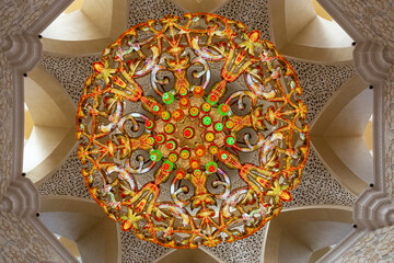 deatils of a colored chandelier in the oudoor of the mosque
