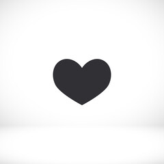 heart icon. beautiful heart. love in the icon. heart vector graphic. eternal love. 10 eps