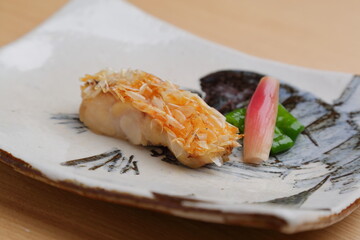 料亭の和食、鯛のあぶり焼き