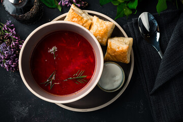 borsch with pampushkas, classic borsch with buns