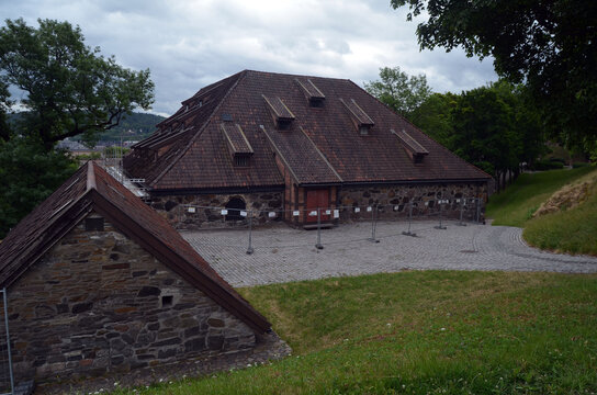 The pictures show the ancient Akerhus Festning defensive fortress in Oslo