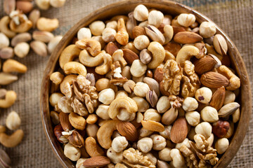 Cashews, pistachios, almonds, walnuts, hazelnuts. Mixed nuts.