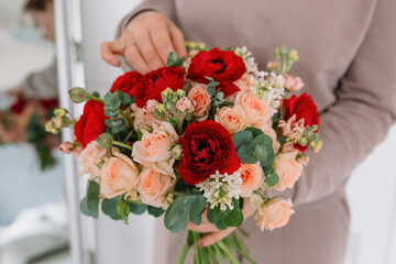 bride holding bouquet