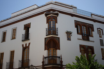 Fototapeta na wymiar Muslim facade with wooden windows