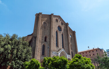 Fototapeta na wymiar Basilica San Francesco in Bologna Italy