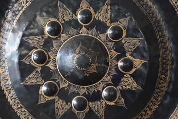 Pattern on the gong in the temple