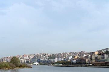 Fototapeta na wymiar View of the urban area of Sutluje in Istanbul from Silahtaraga street