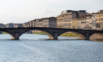 Naklejka premium Panoramic view of the Florence city and Arno river in Italy.
