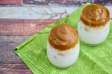 dalgona coffee, fluffy creamy whipped coffee