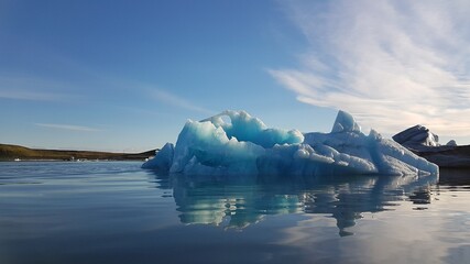 Fototapeta na wymiar Lago Jökulsárlón, lago glaciar en Islandia. Iceberg