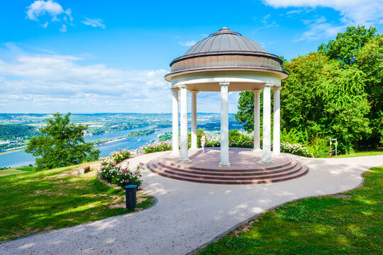 Niederwaldtempel monument in Rudesheim, Germany