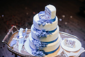 Obraz na płótnie Canvas Birthday cake at a Banquet close-up. Dessert