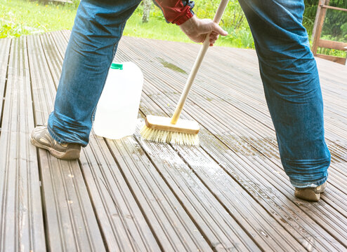 Master the Art of Cleaning Your Patio After a Barbecue in Glasgow: Top Tips on How to Clean Your Patio