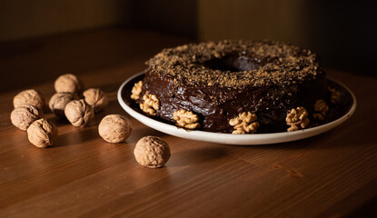 chocolate and nuts cake
