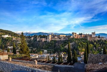 Fototapeta na wymiar View of the Alhambra from the viewpoint of Albaicin, Granada, Andalusia