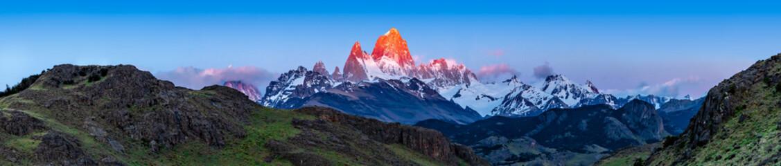 Panoramic Sunrise View of Mount Fitz Roy (Cerro Chaltén) in Patagonia, Argentina