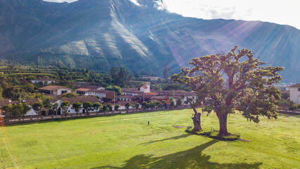 Sesión fotográfica con drone mavic pro, del poblado de Yucay Urubamba, capital del Valle Sagrado...