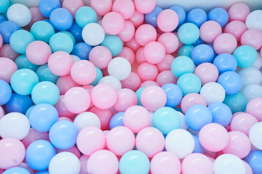 カラーボール ポップ 背景 Stock Photo  Adobe Stock