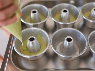Baking Chiffon Pandan Cake at Home