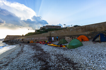  sea coast travel by sea kayaks