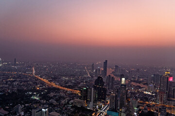 Fototapeta premium City skyline of Bangkok at night - Thailand