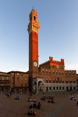 Obraz premium views of old siena italy at sunset