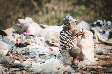 Children are junk to keep going to sell because of poverty, World Environment Day, Child labor, ...