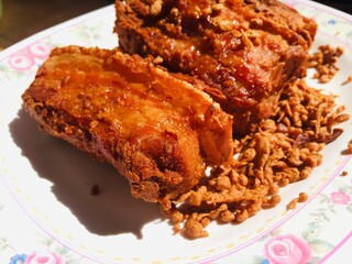 Fried pork on a plate