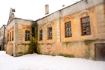 The one-story brick old building is completely destroyed.