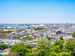 Fototapeta premium 青空が広がる住宅地