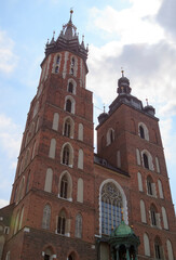 Fototapeta na wymiar close up view of the Mariacki Church in Krakow