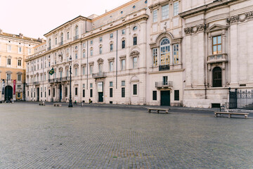 Fototapeta na wymiar Facciata di Palazzo Pamphilj, sede dell'Ambasciata del Brasile presso l'Italia, a Piazza Navona