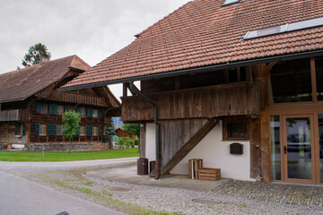 Fototapeta na wymiar beautiful wooden houses by the mountains in Thun in Switzerland