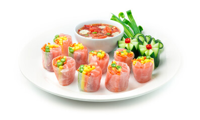 Papaya Salad Salmon Rolls Served with Papaya Spicy