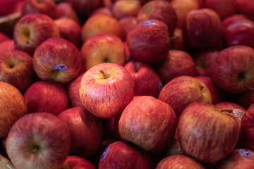 red apple put to sell in the market