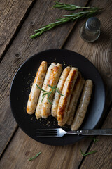 Grilled turkey sausages with rosemary