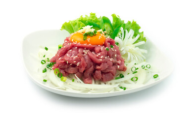 Yuk Hoe Korean raw Beef Tartar with Sesame oil