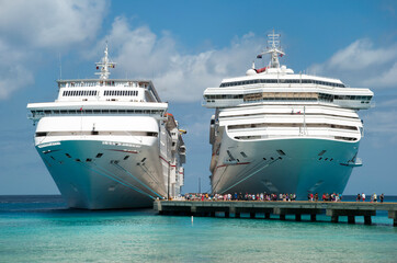 Two Cruise Ships Arrived to Grand Turk Island