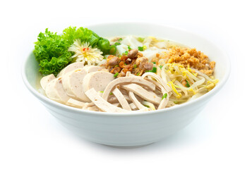 Rice Noodles with Vietnamese Pork Saucesage (Pho) sprinkle with crispy Garlic
