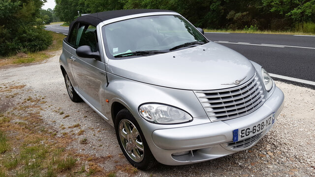 Chrysler PT Cruiser Grey Convertible Vintage Car