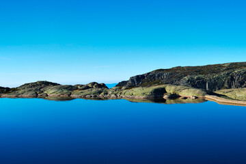 Fototapeta premium Frozen Lake