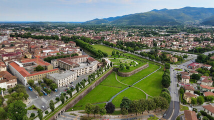 Amazing aerial view of Lucca, Tuscany - obrazy, fototapety, plakaty