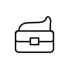 Fashion bag concept line icon. Simple element illustration. Fashion bag concept outline symbol design from Bag set. Can be used for web and mobile