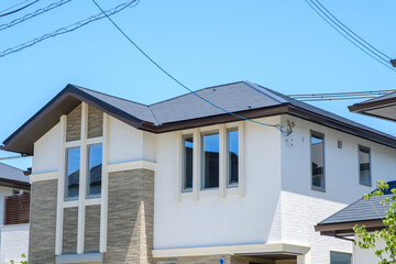 青空とモデルハウス　住宅イメージ　新興住宅地