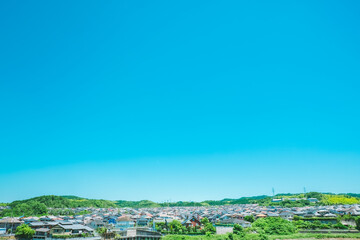 青空と住宅地　住宅街　コピースペース