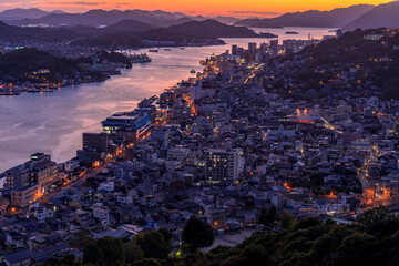 尾道水道と尾道の街並み夕夜景