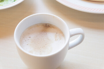 ホットコーヒー　ラッテ	
