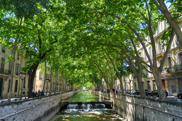 ニーム　フォンテーヌ通り