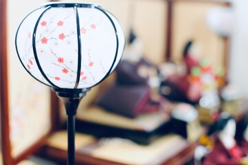 ぼんぼりと雛人形