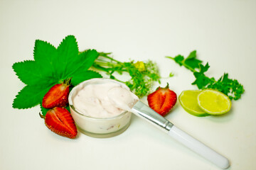 facial, mask, strawberry, homemade, diy, cosmetic, jar, natural, fresh, spa, berry, organic, summer, treatment, scrub, beauty, care, acne, skin, healthy, face, red, health, antioxidant, massage, body,